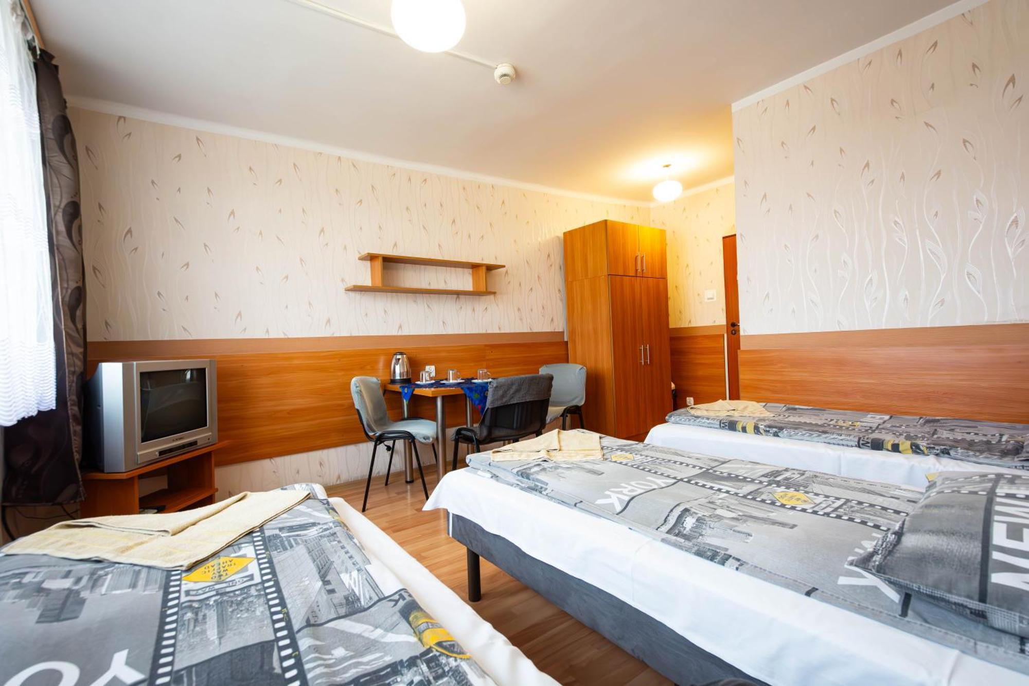 Twoj Hostel Ruda Slaska Esterno foto